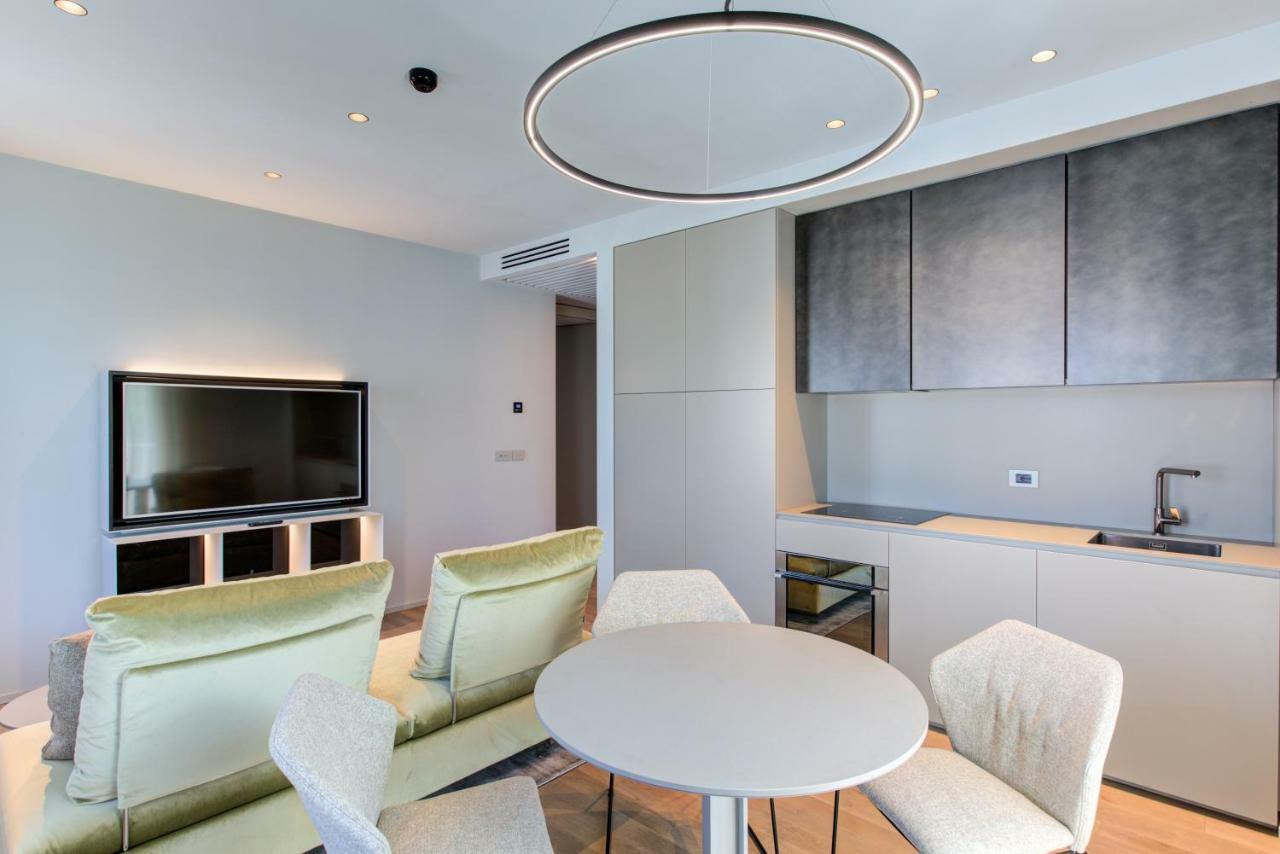 Two-Bedroom Apartment,843329567:JPEG